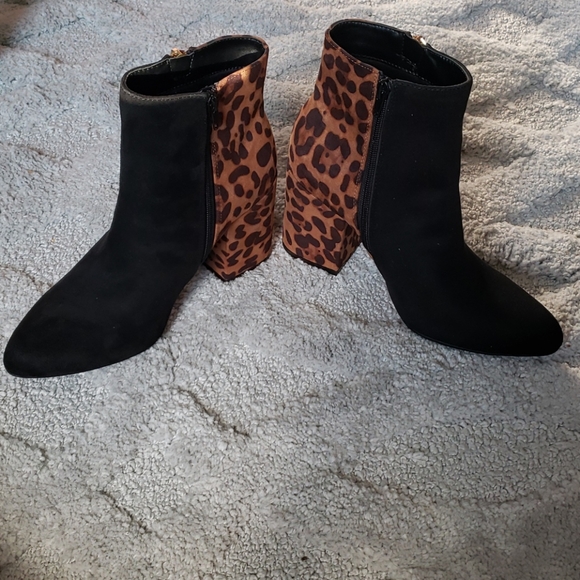 BRAND NEW LEOPARD BOOTS🐆 - Picture 5 of 6